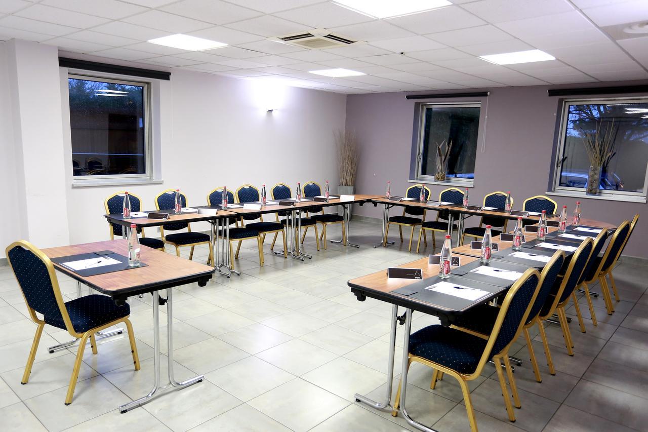Hotel Aeroport - Parc Expo 3*